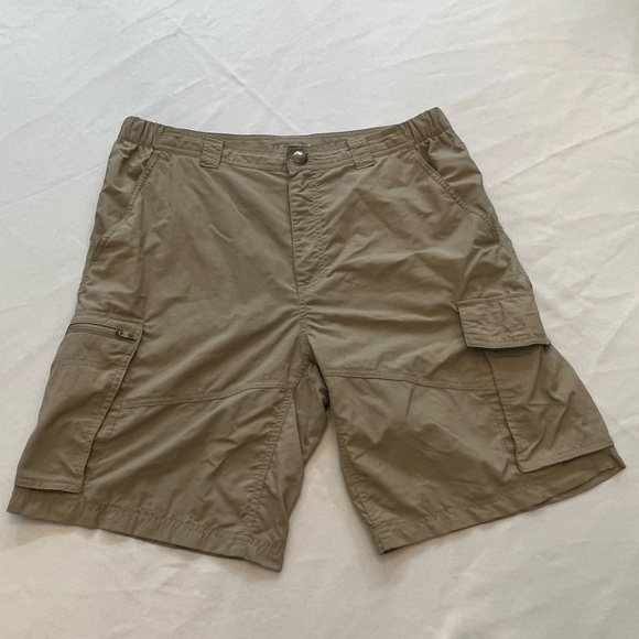 Columbia Other - COLUMBIA Men’s Nylon Cargo Shorts, Tan, Size 36/10